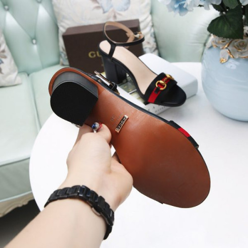 G*u*i-sandal-26