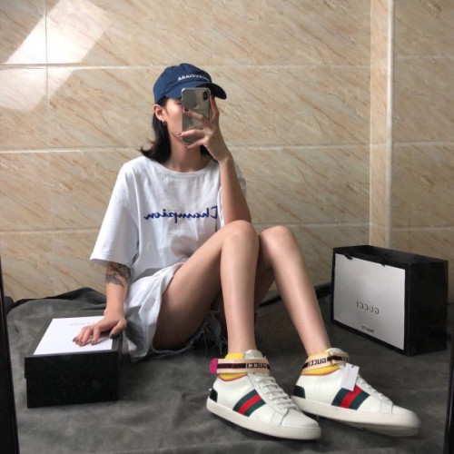 G*u*i-sneaker