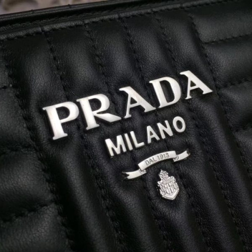 Pra*a-bag-4