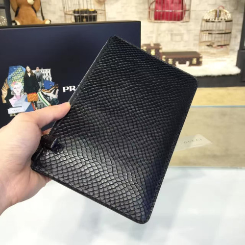 Pra*a-clutch-bags-replica-bag-black