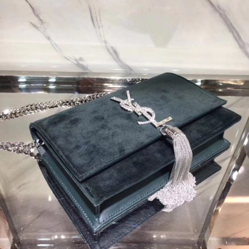 Y*L-monogram-kate-138