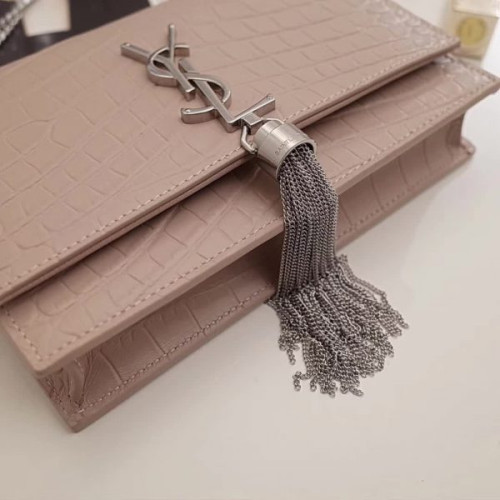 Y*L-monogram-kate-31